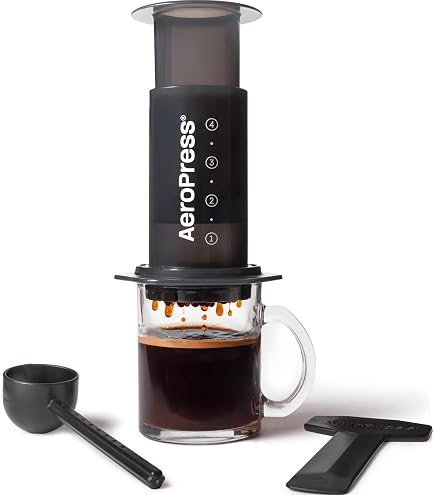 Amazon｜【国内正規品】 エアロプレス (AeroPress) 本体 エアロプレス
