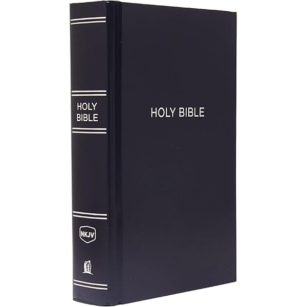 洋書 HOLY BIBLE Amazon | Holy Bible: New King James Version, Navy, Pew Edition