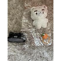 Amazon.co.jp: wayv nct クン ぬいぐるみ クニベア くま : おもちゃ