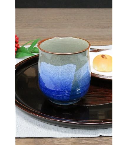 Amazon.co.jp: 輪島塗 ペア湯呑みセット 茶托付き 朱＆黒 高級漆器 