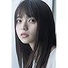 乃木坂46 Iphone 640 960 壁紙 秋元真夏 うつ伏せで枕を抱える 女性タレント スマホ用画像 乃木坂46 Iphone 640 960 壁紙 秋元真夏 うつ伏せで枕を抱える 女性タレント スマホ用画像