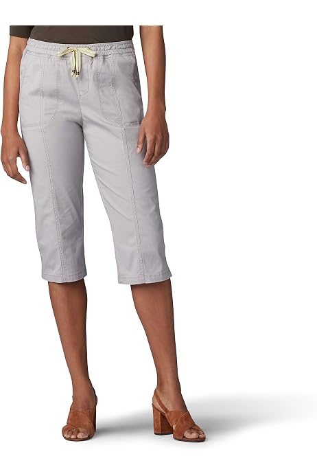 Flex-to-go Relaxed Fit Cargo Capri Pant 