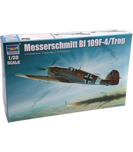 トランペッター 1/32 EF-2000 ユーロファイタータイフーン Amazon.com: Trumpeter EF-2000A Eurofighter Typhoon Model Kit