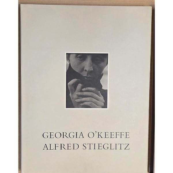 Amazon.co.jp: Alfred Stieglitz: Photographs and Writings