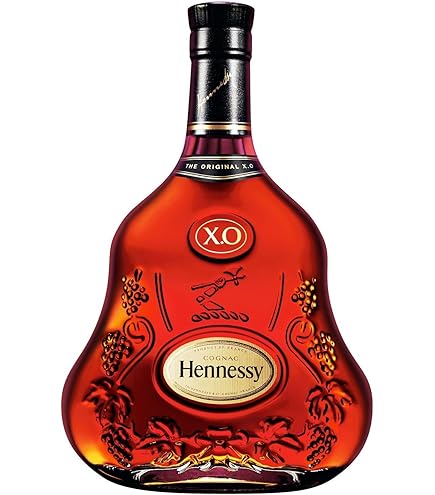 Amazon.co.jp: ヘネシー プライヴェ 40度 700ml : 食品・飲料・お酒