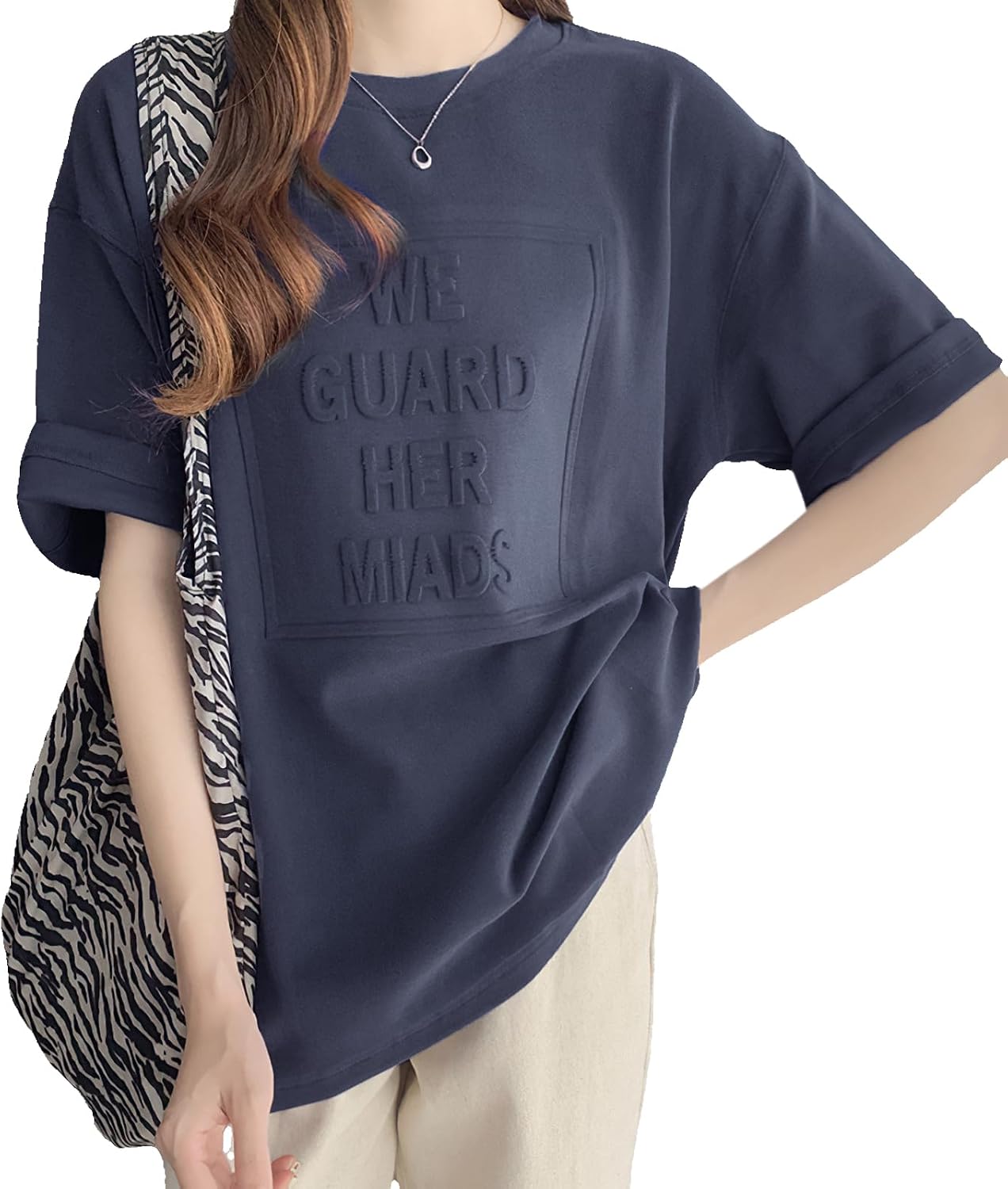 [Luxiwear] 【今夏一枚で着痩せ！】Tシャツ レディース 半袖 夏 | 【お尻が隠れる丈·こなれ立体ロゴ】ティーシャツ クールネック 細見え 小顔 トップス 体型カバー 大きいサイズ オーバーサイズ ゆったり 薄手 カットソー きれいめ かわいい カジュアル