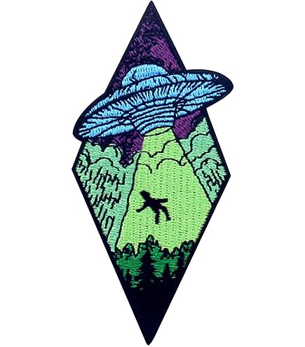 Amazon.co.jp: UFOとピザ刺繍のバッジのアイロン付けまたは縫い