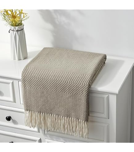Amazon｜ラルフローレンケーブルニットThrow -オフホワイト(クリーム