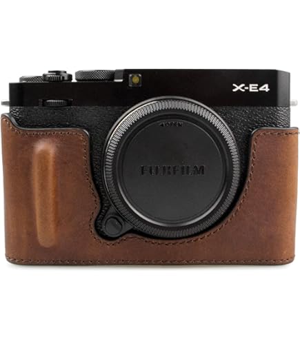 [Fujifilm  X-T2] ボディ本体+純正レザーケース付属 Fujifilm X-T2] ボディ本体+純正レザーケース付属