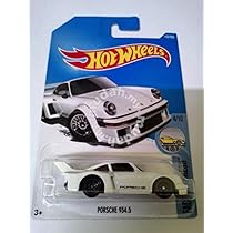 Hot Wheels 2017 Factory Fresh Porsche 