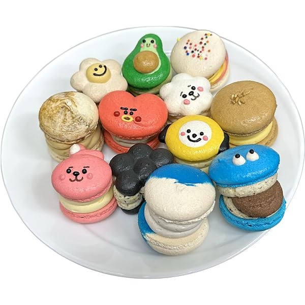 Amazon.co.jp: VANIAすこぶる動くウサギ オーバーマカロン over お菓子