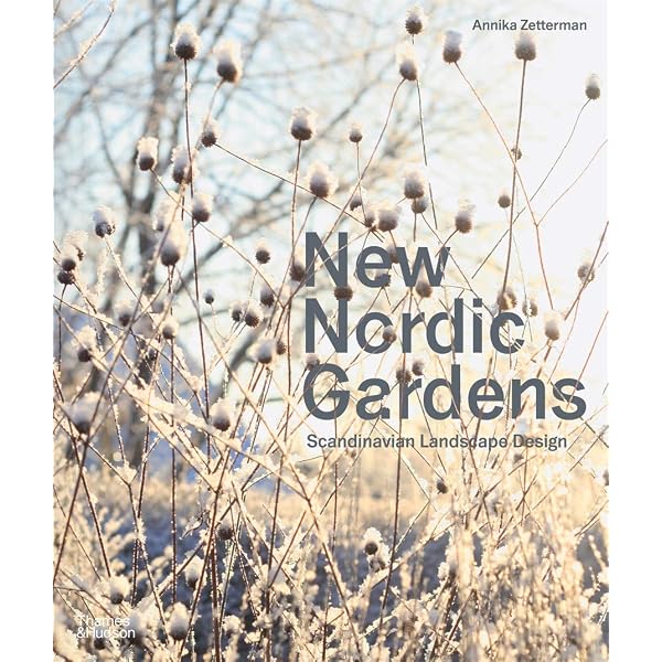 Amazon | The Scandinavian Garden | BÃ¼hler, Karl-Dietrich | Essays