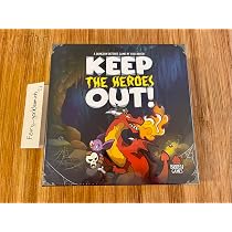 Amazon.co.jp: Keep The Heroes Out ボードゲーム 英語版 多言語対応 