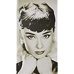 オードリー・ヘプバーン iPhone8,7,6 Plus 壁紙(1242×2208) ポスター オードリー・ヘプバーン iPhone8,7,6 Plus 壁紙(1242×2208) ポスター