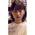 森川葵 iPhoneSE/5s/5c/5 壁紙 視差効果 『ヴィレヴァン! 』小松リサ 森川葵 iPhoneSE/5s/5c/5 壁紙 視差効果 『ヴィレヴァン! 』小松リサ