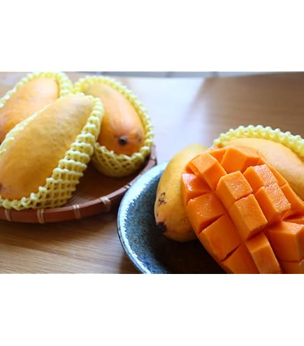 Amazon.co.jp: 完熟タイ産 金マンゴー 【4.5kg×1ケース】 約15玉 化粧