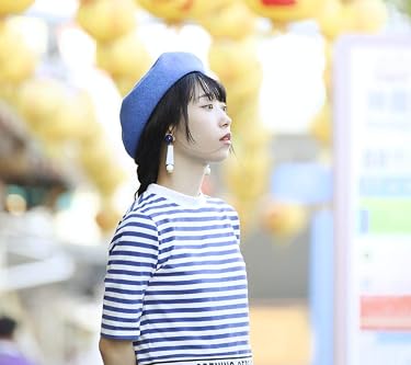 女性声優 - ボーダーTシャツ