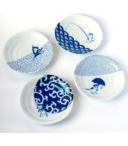 Amazon | 瀬戸焼 染猫いろいろ 8cm皿 猫の豆皿 染付で描いたいろんな