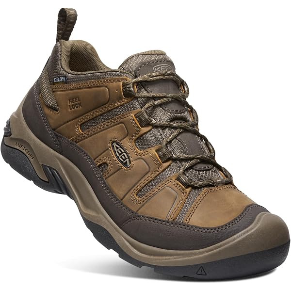KEEN トレッキングシューズ 24センチ Amazon | [KEEN] NXIS SPEED (現行モデル) ネクシス スピード メンズ