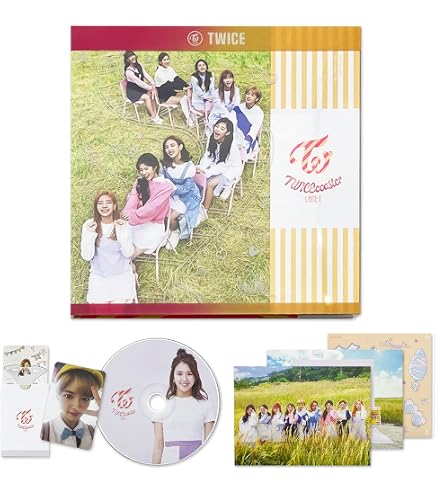 Amazon.co.jp: Twice Feel Special 8th ミニアルバム ランダム