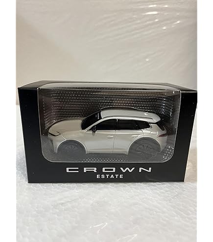 Amazon.co.jp: 1/30 トヨタ 新型クラウンエステート HEV カラー