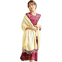 Dior　淡い　ペールカラー　ベージュ　女神　リボン　ロゴ　ストール　大判 DIOR | Scarves & Shawls - womens-fashion - Fashion & Accessories