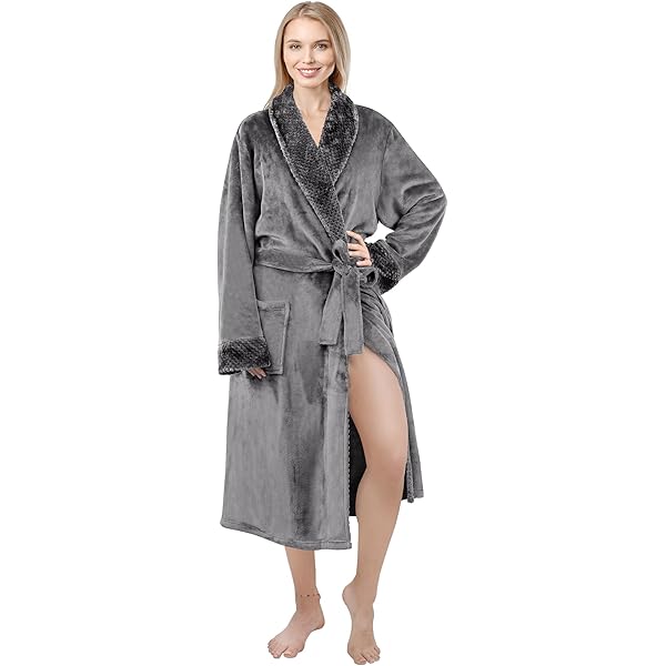 White Robe Womens Long Sleeve Plush Soft Robe Warm Fleece Shawl