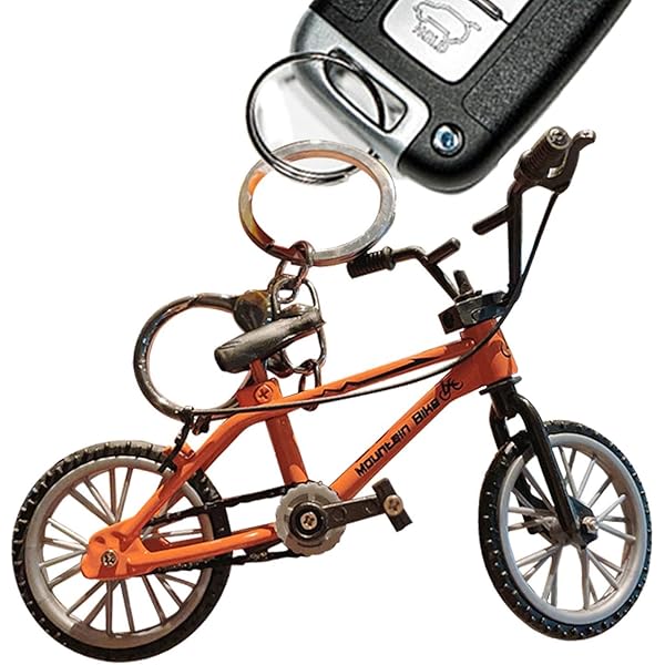 Amazon.co.jp: 交通信号キーホルダー、クリエイティブキーホルダー