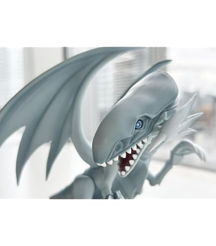 Amazon | amiami × AMAKUNI 青眼の究極竜 フィギュア | フィギュア