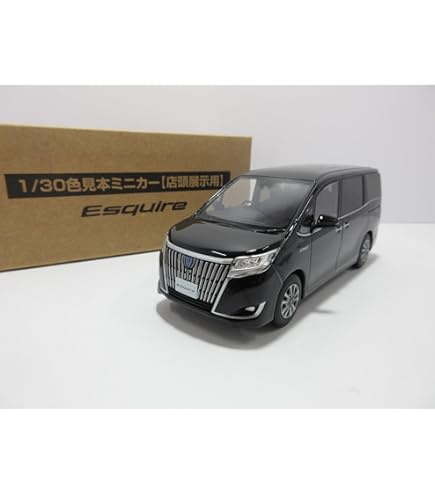 新品　TOYOTA　エスクァイア　サンプルカー　　箱付き　後期モデル　非売品 Amazon | 1/30 トヨタ 新型エスクァイア Esquire 後期
