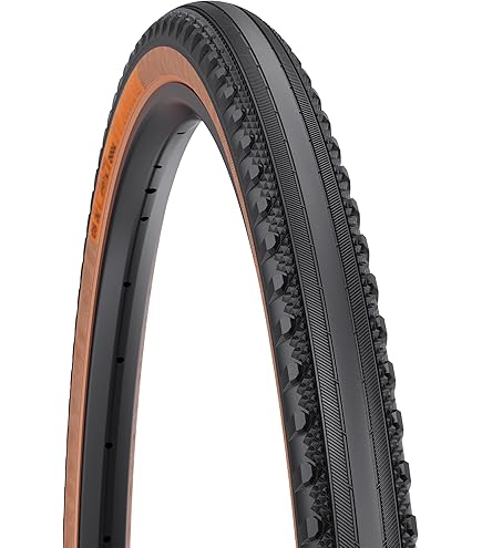 Amazon | WTB Byway 650 x 47 グラベルバイクタイヤ – 舗装