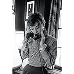 オードリー・ヘプバーン iPhone(640×960)壁紙 トライエックス オードリー・ヘプバーン 2022年 カレンダー オードリー・ヘプバーン iPhone(640×960)壁紙 トライエックス オードリー・ヘプバーン 2022年 カレンダー