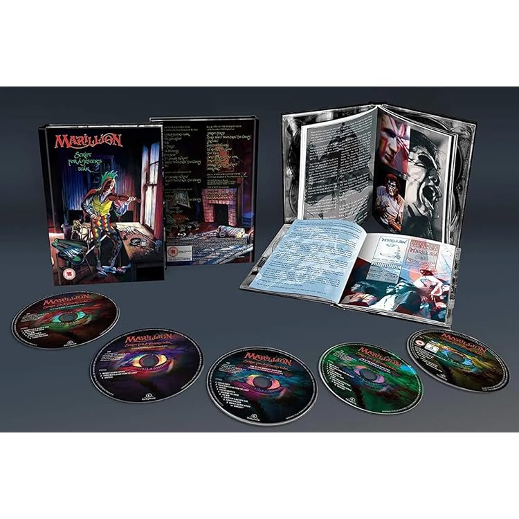 Amazon.co.jp: Clutching at Straws: ミュージック