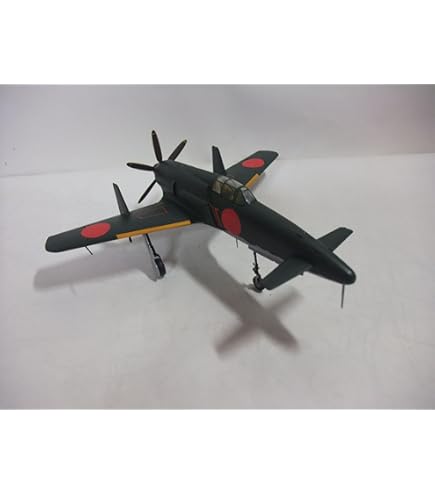 Amazon.co.jp: 完成品 日本陸軍 三式戦闘機 飛燕 48分の1サイズ