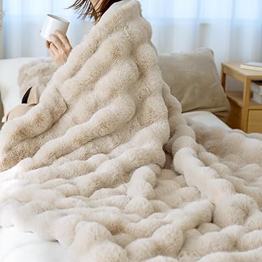 Amazon.co.jp 最新リリース: 寝具 の新着ランキングです。