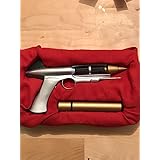 回転堂ウルトラガン限定1／1プロップ レプリカ ウルトラセブン