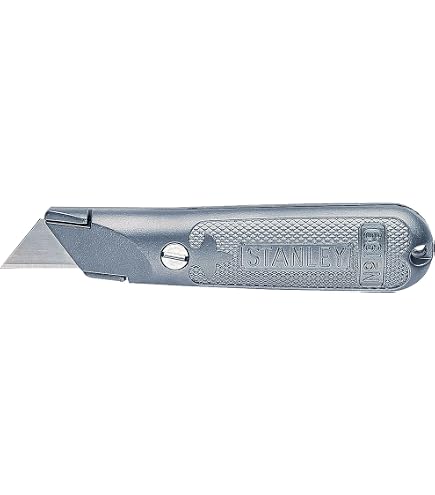 Amazon.co.jp: Stanley 10-099 6 in Classic 99 カッターナイフ