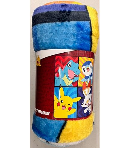 Amazon.co.jp: Pokemon Center Original Blanket Berry's Forest