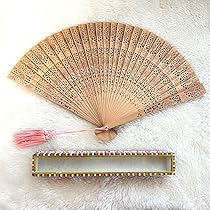 Amazon.co.jp: 扇子 白檀 透かし彫り : ファッション