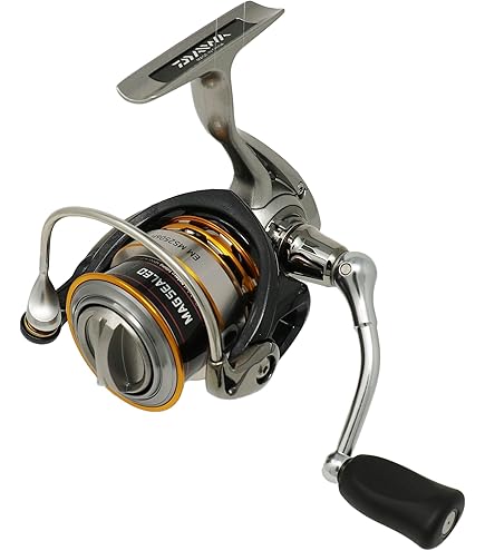 Amazon | ダイワ(Daiwa) スピニングリール 16 EM MS 2004H (2000サイズ