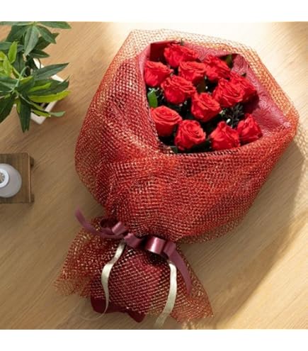 Amazon｜プリザーブドフラワー 31輪薔薇 赤色 ボールブーケ 大理石
