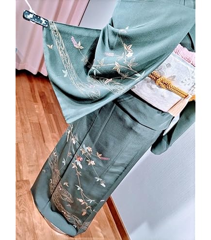 グロワール 銀通し 訪問着 仮絵羽 ダマスク柄 鳳凰 鳥 葡萄 唐草文様 正絹 Amazon.co.jp: グロワール 銀通し 訪問着 仮絵羽 銀河 宇宙 星座