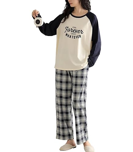 Amazon.co.jp: ANA ファーストクラス アメニティセット パジャマと