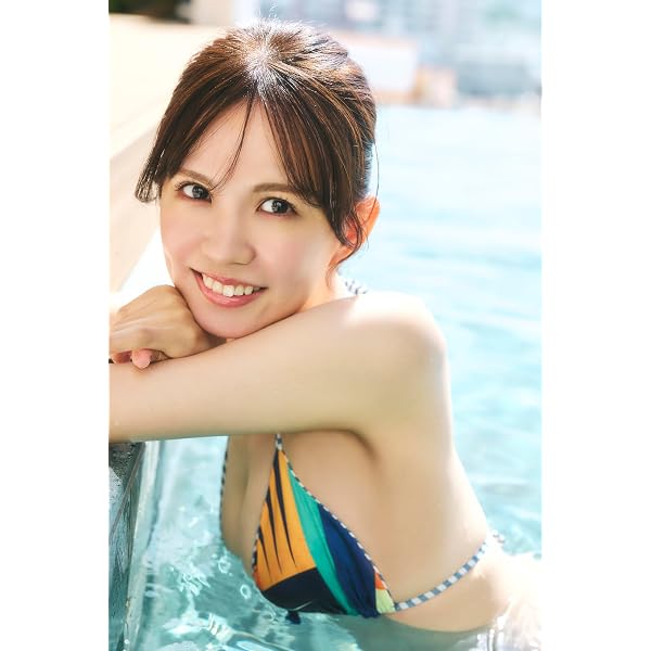 Amazon.co.jp: 高柳明音 15周年 3rd写真集 あかねのそら : 高柳明音: 本