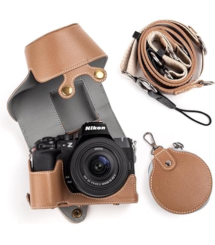 【値下げ中】ジャンク品　Nikon フィルムカメラ レザーケース付き 値下げ中】ジャンク品 Nikon フィルムカメラ レザーケース付き