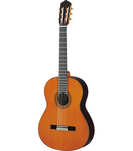 YAMAHA クラシックギター　アコースティックギター Amazon | Yamaha ヤマハ GC42 Handcrafted クラシックギター Spruce