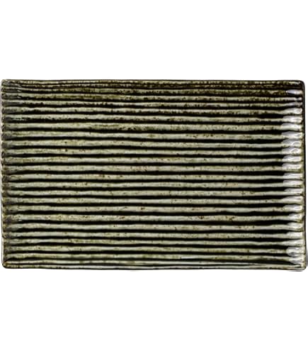 Amazon.co.jp: /有 田 焼 源右衛門窯 青磁木の葉文 皿 22cm