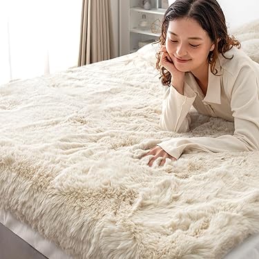 ミミちゃん様シャルレ　RA221　あったか敷きパッド　ベージュ　２個 ミミちゃん様シャルレ RA221 あったか敷きパッド ベージュ 2個