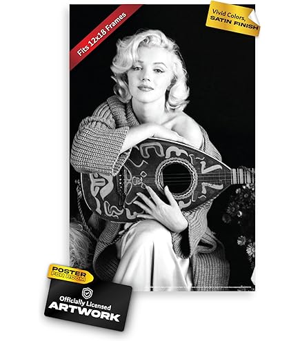 マリリンモンロー　ポスター　Marilyn grandeur nature Amazon.co.jp: マリリン・モンローの珍しい写真 花付き 12x16 アート