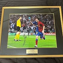 Amazon.co.jp: メッシ 直筆サインフォト バルセロナ チャンピオンズ  